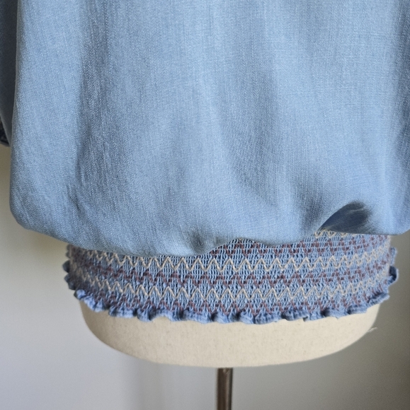 Matilda Jane Enchanted Garden Maysville Smocked Tassel Chambray Top SZ Small - Picture 5 of 13
